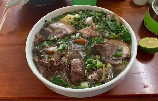 Hướng Dẫn Chi Tiết Cách Nấu Bún Thịt Chó Chuẩn Vị Tại Nhà Hướng Dẫn Chi Tiết Cách Nấu Bún Thịt Chó Chuẩn Vị Tại Nhà
