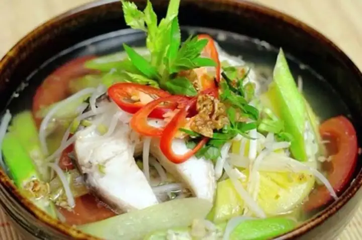 Cách Nấu Canh Chua Cá Tầm Dọc Mùng Thanh Mát, Chuẩn Vị Nhà Làm