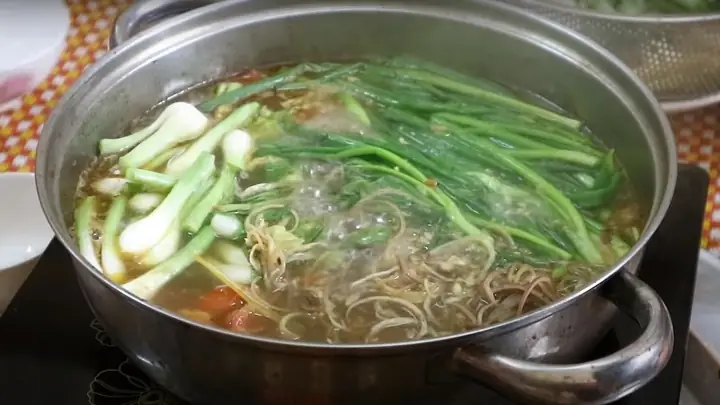 Hướng Dẫn Cách Nấu Lẩu Lươn Hoa Chuối Ngon Tại Nhà Hướng Dẫn Cách Nấu Lẩu Lươn Hoa Chuối Ngon Tại Nhà