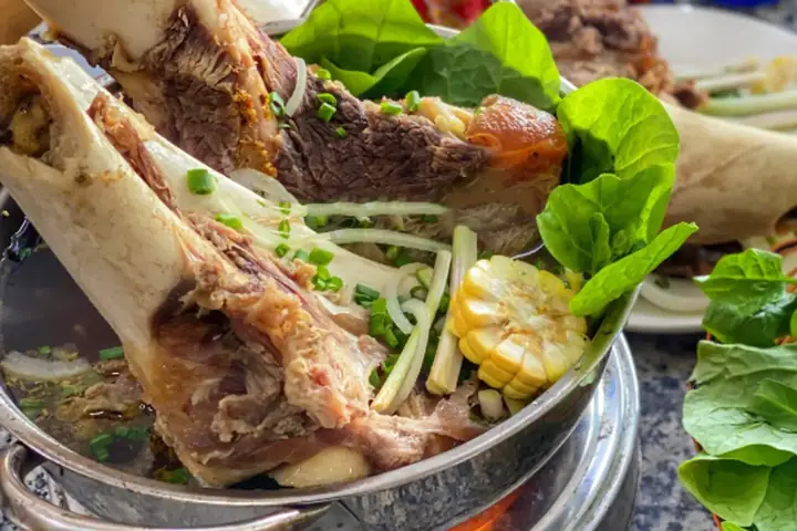 Hướng Dẫn Cách Nấu Lẩu Sườn Bò Tại Nhà Cùng Các Biến Tấu Phổ Biến Hướng Dẫn Cách Nấu Lẩu Sườn Bò Tại Nhà Cùng Các Biến Tấu Phổ Biến