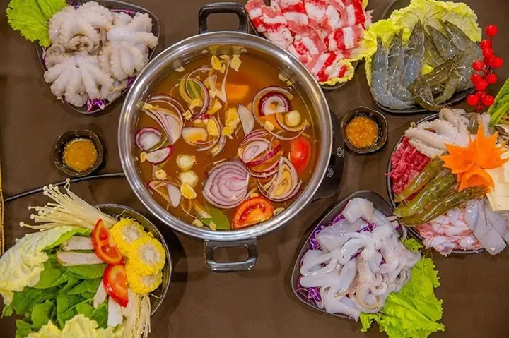 Hướng Dẫn Cách Nấu Lẩu Thái Chua Ngọt Thơm Ngon Đơn Giản Tại Nhà