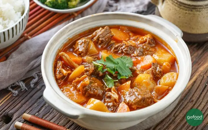 Hướng Dẫn Chi Tiết Cách Nấu Sốt Vang Dê Chuẩn Vị Cho Người Nội Trợ Hướng Dẫn Chi Tiết Cách Nấu Sốt Vang Dê Chuẩn Vị Cho Người Nội Trợ
