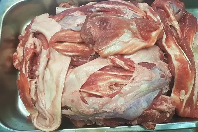 Cách Nấu Sốt Vang Nhanh Nhừ Cho Thịt Bò Và Gân Bò Tại Nhà Đơn Giản Cách Nấu Sốt Vang Nhanh Nhừ Cho Thịt Bò Và Gân Bò Tại Nhà Đơn Giản