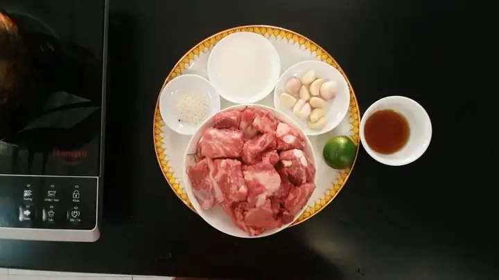 Hướng Dẫn Cách Nấu Sườn Xào Chua Ngọt Bằng Chanh Mềm Ngon Cho Bữa Cơm Nhà