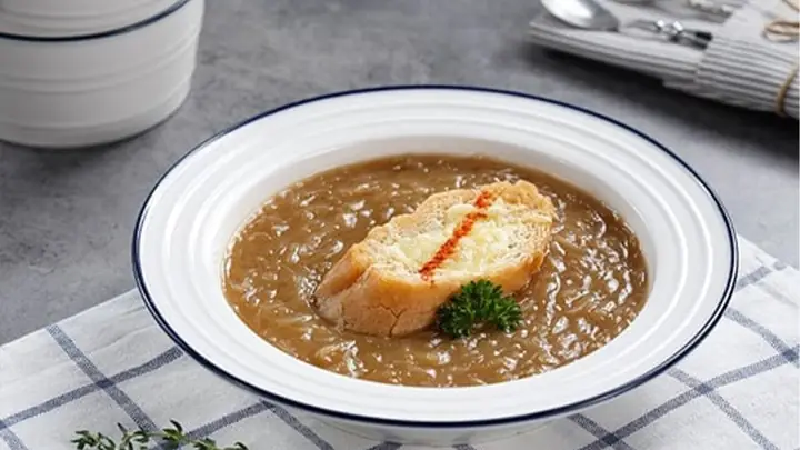 Hướng Dẫn Cách Nấu Súp Ăn Bánh Mì Thơm Ngon Tại Nhà Cho Người Mới Vào Bếp