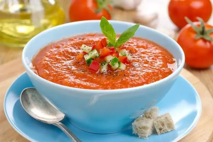 Hướng Dẫn Chi Tiết Cách Nấu Súp Cà Chua Cho Bé Từ A Đến Z