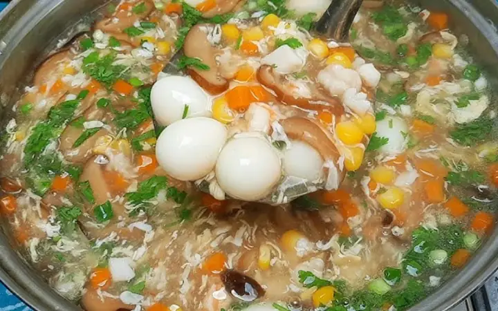 Hướng Dẫn Cách Nấu Súp Gà Hạt Sen Bổ Dưỡng Thơm Ngon Cho Gia Đình