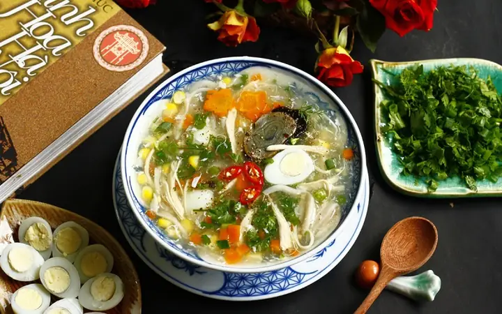 Hướng Dẫn Chi Tiết Cách Nấu Súp Gà Rau Củ Cho Bé Từng Bước Tại Nhà