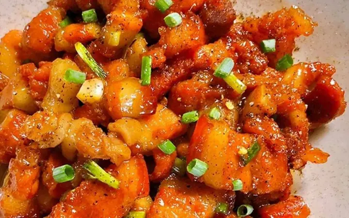 Cách Làm Thịt Ba Chỉ Kho Tiêu, Kho Nước Dừa Ngon Mềm Thịt, Đậm Đà Bắt Cơm Chuẩn Vị Nam Bộ Cách Làm Thịt Ba Chỉ Kho Tiêu, Kho Nước Dừa Ngon Mềm Thịt, Đậm Đà Bắt Cơm Chuẩn Vị Nam Bộ