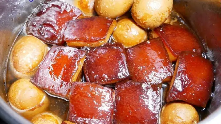 Hướng Dẫn Chi Tiết Cách Nấu Thịt Kho Tàu Chay Thơm Ngon Cho Ngày Rằm Hướng Dẫn Chi Tiết Cách Nấu Thịt Kho Tàu Chay Thơm Ngon Cho Ngày Rằm