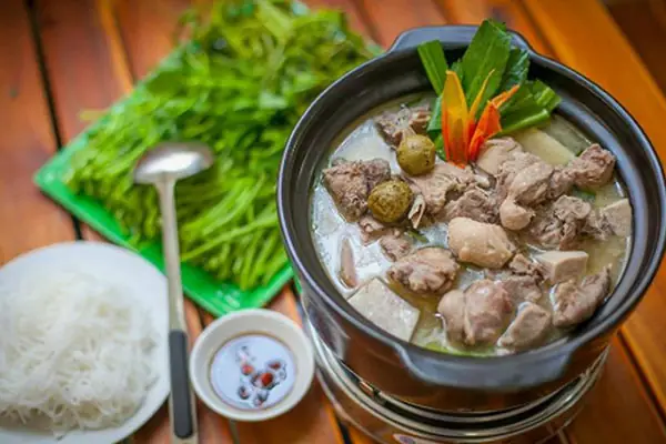 Cách Nấu Vịt Om Sấu Không Có Khoai Sọ Chuẩn Vị Tại Nhà Cách Nấu Vịt Om Sấu Không Có Khoai Sọ Chuẩn Vị Tại Nhà