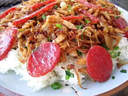 Hướng Dẫn Nấu Xôi Mặn Lạp Xưởng Dẻo Ngon Cho Bữa Sáng