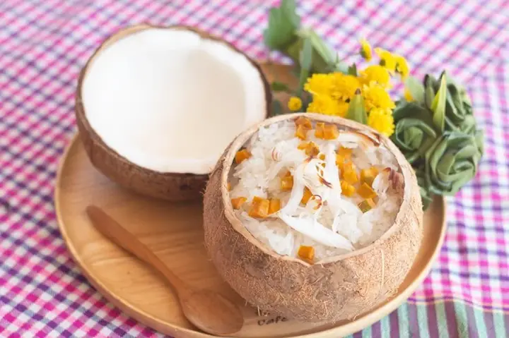 Cách Nấu Xôi Mặn Nước Cốt Dừa Dẻo Mềm Thơm Ngon Tại Nhà