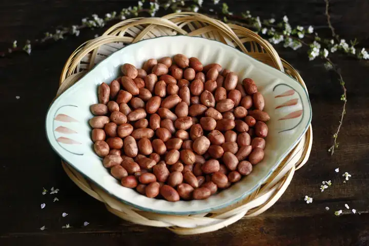 Cách Rang Đậu Phộng Giòn Lâu Tại Nhà: Mẹo Rang Lạc Không Hôi, Giòn Tan Cách Rang Đậu Phộng Giòn Lâu Tại Nhà: Mẹo Rang Lạc Không Hôi, Giòn Tan