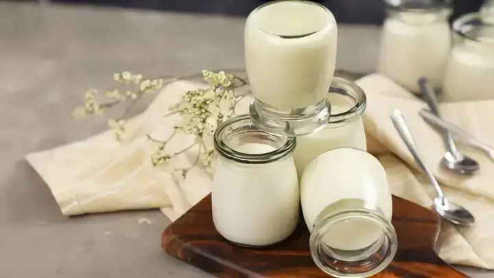 Hướng Dẫn Chi Tiết Cách Ủ Sữa Chua Bằng Nước Nóng Tại Nhà Cho Người Mới Bắt Đầu Hướng Dẫn Chi Tiết Cách Ủ Sữa Chua Bằng Nước Nóng Tại Nhà Cho Người Mới Bắt Đầu