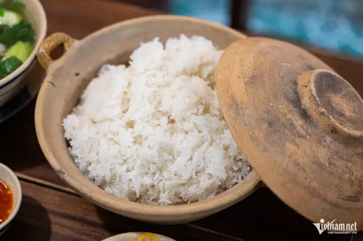 Hướng Dẫn Ước Lượng Nước Nấu Cơm Dẻo Ngon Đúng Chuẩn Tại Nhà