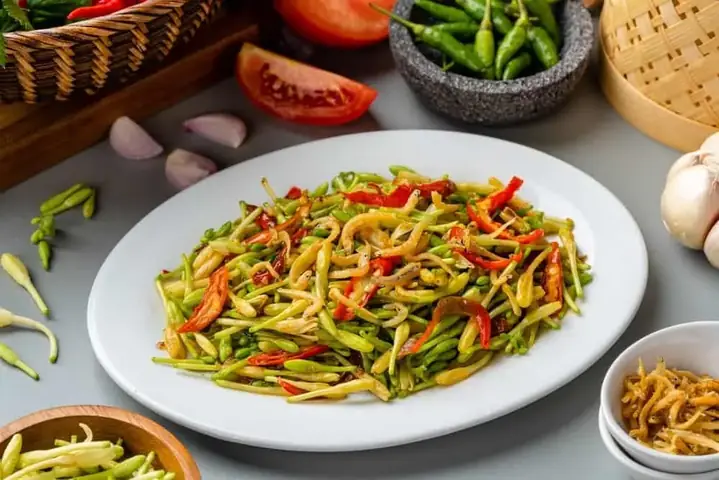 Tổng Hợp Cách Xào Hoa Đu Đủ Đực Thơm Ngon, Không Bị Đắng Cho Bữa Cơm Gia Đình