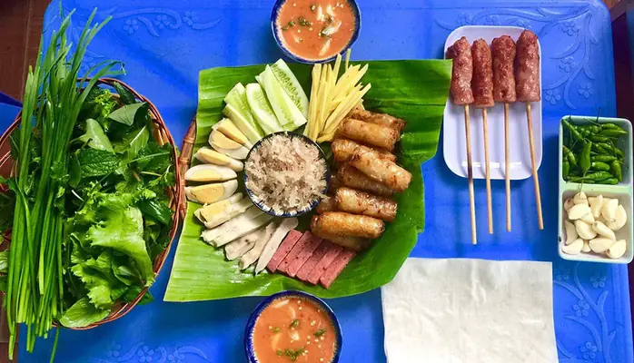 Địa Chỉ Và Cách Đặt Hàng Chả Cuốn Cá Trích Dung - Đặc Sản Phan Thiết Tại 104 Võ Thị Sáu