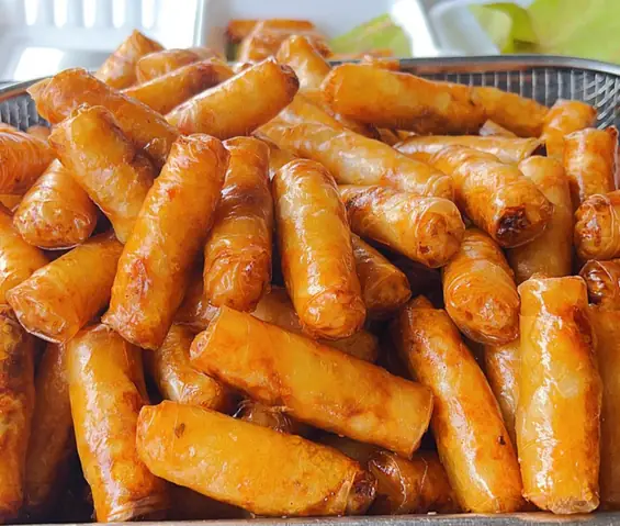Địa Chỉ Và Cách Đặt Hàng Chả Cuốn Cá Trích Dung - Đặc Sản Phan Thiết Tại 104 Võ Thị Sáu