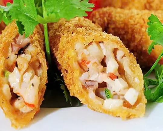 Cách Làm Chả Giò Hải Sản Phô Mai Kéo Sợi Giòn Thơm Cho Gia Đình Tại Nhà