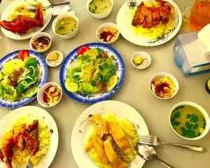 Cơm Gà Hải Nam Gia Lai: Địa Chỉ, Giá, Menu & Review Chi Tiết Quán Ăn Pleiku