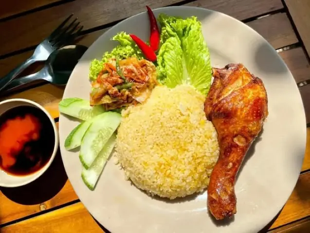 Tổng Hợp Các Quán Cơm Rang Ngon Hà Nội Đậm Vị Dưa Bò Nức Tiếng Phố Cổ Tổng Hợp Các Quán Cơm Rang Ngon Hà Nội Đậm Vị Dưa Bò Nức Tiếng Phố Cổ