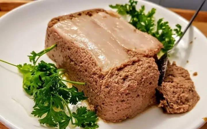 Hướng Dẫn Công Thức Làm Pate Gan Heo Ngon Tại Nhà: Tỷ Lệ Chuẩn Và Bí Quyết Khử Mùi Tanh