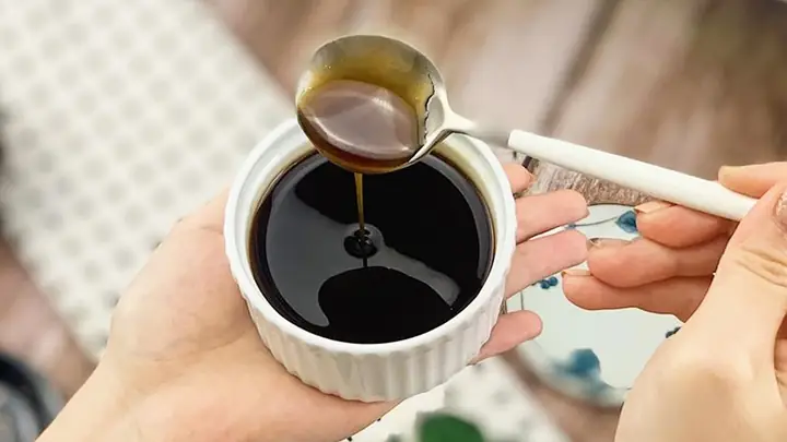 Khám Phá Dầu Hào Chay Làm Từ Gì: Nguyên Liệu Nấm Hương Cho Người Ăn Chay Khám Phá Dầu Hào Chay Làm Từ Gì: Nguyên Liệu Nấm Hương Cho Người Ăn Chay