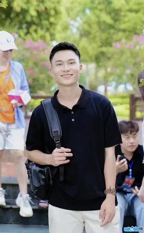 Diễn Viên Hoàng Minh Hiếu (gãy Tv) Là Ai? Tiểu Sử, Tuổi, Vợ Chồng & Sự Nghiệp Diễn Viên Hoàng Minh Hiếu (gãy Tv) Là Ai? Tiểu Sử, Tuổi, Vợ Chồng & Sự Nghiệp
