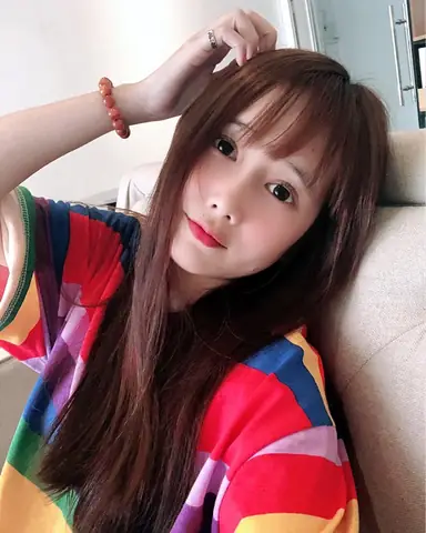 Tiểu Sử Mai Quỳnh Anh: Hồ Sơ Cá Nhân, Sự Nghiệp Và Hôn Nhân Với Cris Phan Tiểu Sử Mai Quỳnh Anh: Hồ Sơ Cá Nhân, Sự Nghiệp Và Hôn Nhân Với Cris Phan