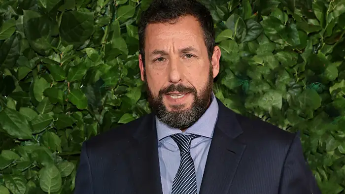 Tiểu Sử Adam Sandler: Sự Nghiệp, Tài Sản, Top Phim Hay & Gia Đình "vua Hài Hollywood" Tiểu Sử Adam Sandler: Sự Nghiệp, Tài Sản, Top Phim Hay & Gia Đình "vua Hài Hollywood"