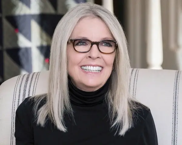 Diane Keaton Qua Đời Ở Tuổi 79: Xác Nhận Tin Tức, Sự Nghiệp Huyền Thoại Từ Bố Già Đến Annie Hall Và Di Sản Để Lại Diane Keaton Qua Đời Ở Tuổi 79: Xác Nhận Tin Tức, Sự Nghiệp Huyền Thoại Từ Bố Già Đến Annie Hall Và Di Sản Để Lại