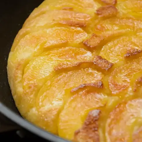 Recette Détaillée Du Gâteau Aux Pommes À La Poêle : Étapes, Astuces Et Variantes