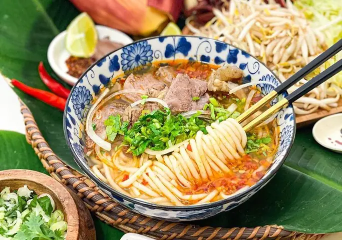Tổng Hợp Hình Ảnh Tô Bún Bò Đẹp Và Cách Chụp Cho Người Yêu Ẩm Thực