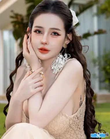 Ngân 98 Bị Bắt Tạm Giam Vì Gì? Timeline Scandal Và Thông Tin Mới Nhất Ngân 98 Bị Bắt Tạm Giam Vì Gì? Timeline Scandal Và Thông Tin Mới Nhất