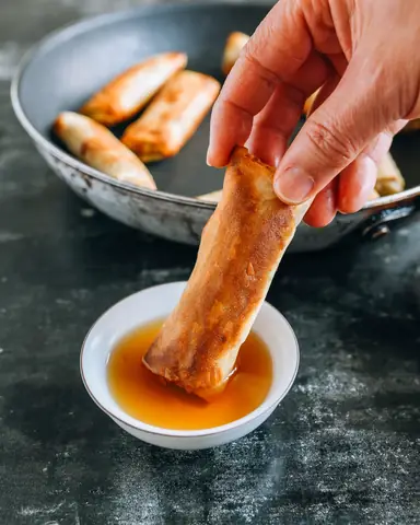 How To Fry Spring Rolls For Golden, Crispy Results At Home How To Fry Spring Rolls For Golden, Crispy Results At Home