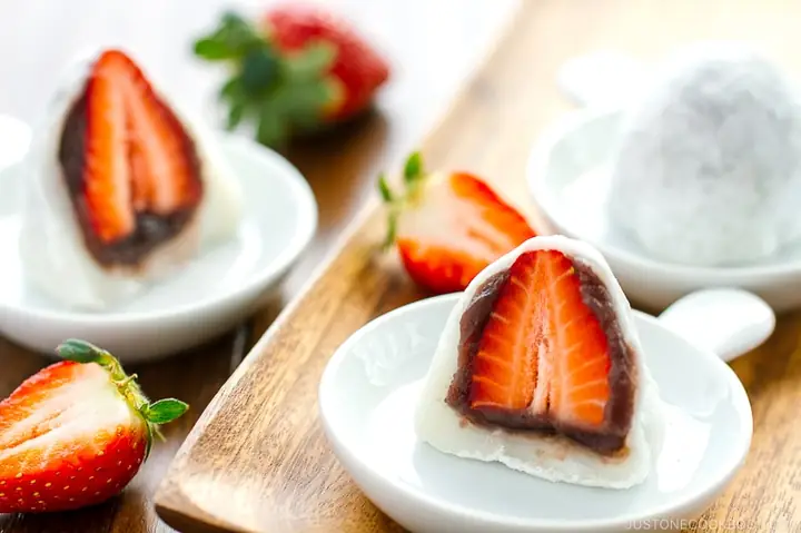 Cách Làm Ichigo Daifuku (strawberry Mochi) Tại Nhà Cho Người Mới Bắt Đầu Cách Làm Ichigo Daifuku (strawberry Mochi) Tại Nhà Cho Người Mới Bắt Đầu
