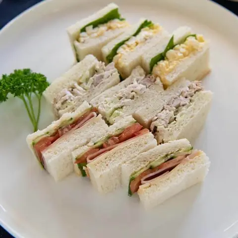 How To Make Japanese Sandwiches At Home: Fruit Sando, Tamago Sando And More