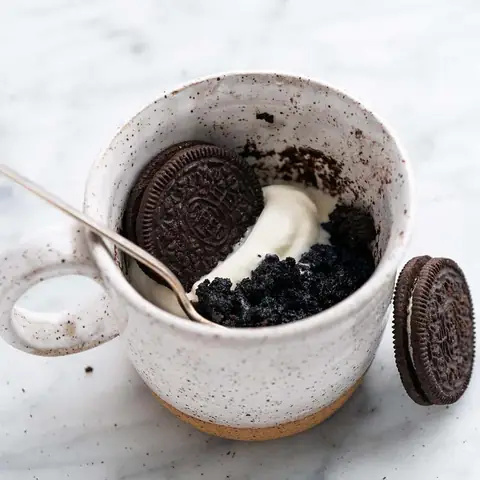 Cách Làm Oreo Mug Cake Nhanh Gọn Trong 5 Phút: Công Thức 2‑3 Nguyên Liệu Cho Mọi Người Cách Làm Oreo Mug Cake Nhanh Gọn Trong 5 Phút: Công Thức 2‑3 Nguyên Liệu Cho Mọi Người