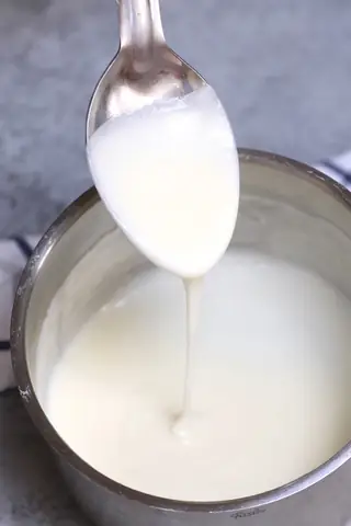 How To Make White Cheese Sauce With A Simple Roux Method For Home Cooks