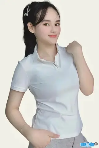 Kol Lê Thị Thùy Trâm: Tiểu Sử, Tuổi, Quê Quán & Mạng Xã Hội Mới Nhất Kol Lê Thị Thùy Trâm: Tiểu Sử, Tuổi, Quê Quán & Mạng Xã Hội Mới Nhất