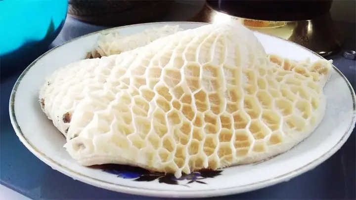 Giải Đáp Lá Sách Bò Là Gì: Bộ Phận Dạ Dày Bò Và Các Tên Gọi Phổ Biến
