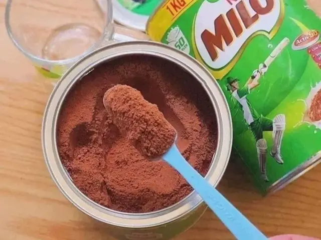 Cách Làm Kem Bằng Bột Milo Tại Nhà: 3 Công Thức Đơn Giản, Mịn Màng, Không Cần Máy Cách Làm Kem Bằng Bột Milo Tại Nhà: 3 Công Thức Đơn Giản, Mịn Màng, Không Cần Máy