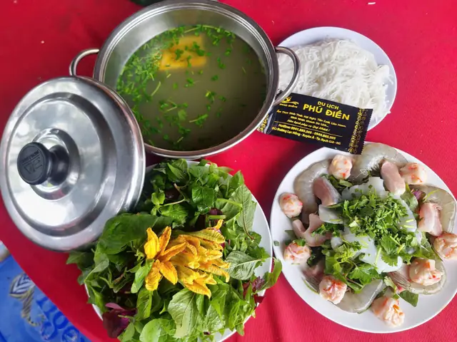Cách Nấu Lẩu Riêu Cua Hải Sản Đậm Đà Cho Bữa Cơm Sum Họp Cuối Tuần Cách Nấu Lẩu Riêu Cua Hải Sản Đậm Đà Cho Bữa Cơm Sum Họp Cuối Tuần
