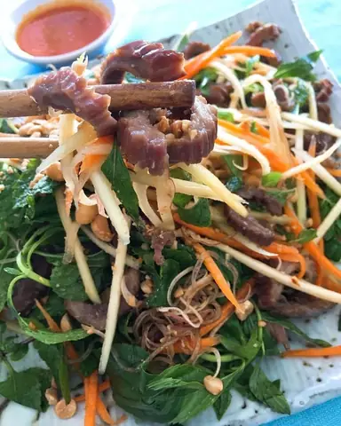 Lòng Cá Ngừ Đại Dương Là Gì Và Chế Biến Món Gì Ngon Cho Bữa Ăn Hải Sản