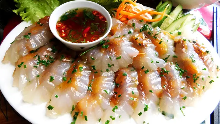 Luộc Bánh Bột Lọc Bao Lâu? Bí Quyết Để Bánh Dai, Trong Veo Và Không Dính