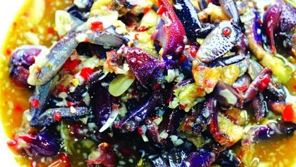 Cách Ăn Mắm Ba Khía Chuẩn Miền Tây: Hướng Dẫn Chi Tiết Cho Người Mới Cách Ăn Mắm Ba Khía Chuẩn Miền Tây: Hướng Dẫn Chi Tiết Cho Người Mới