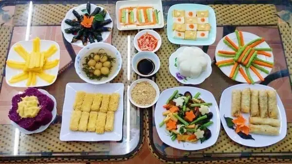 Chuẩn Bị Mâm Cúng Chay Về Nhà Mới (nhập Trạch Chay): Gồm Những Lễ Vật Gì, Ý Nghĩa Và Cách Làm Đơn Giản Chuẩn Bị Mâm Cúng Chay Về Nhà Mới (nhập Trạch Chay): Gồm Những Lễ Vật Gì, Ý Nghĩa Và Cách Làm Đơn Giản