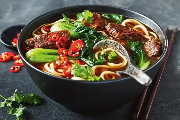 Cách Làm Mì Bò Hầm Đài Loan Chuẩn Vị Cho Người Nấu Tại Nhà