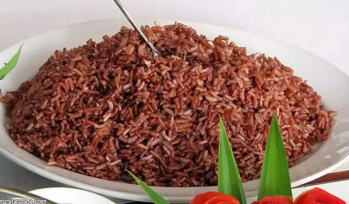 Cách Nấu Gạo Lứt Huyết Rồng Bằng Nồi Cơm Điện Thơm Ngon, Mềm Dẻo Cách Nấu Gạo Lứt Huyết Rồng Bằng Nồi Cơm Điện Thơm Ngon, Mềm Dẻo